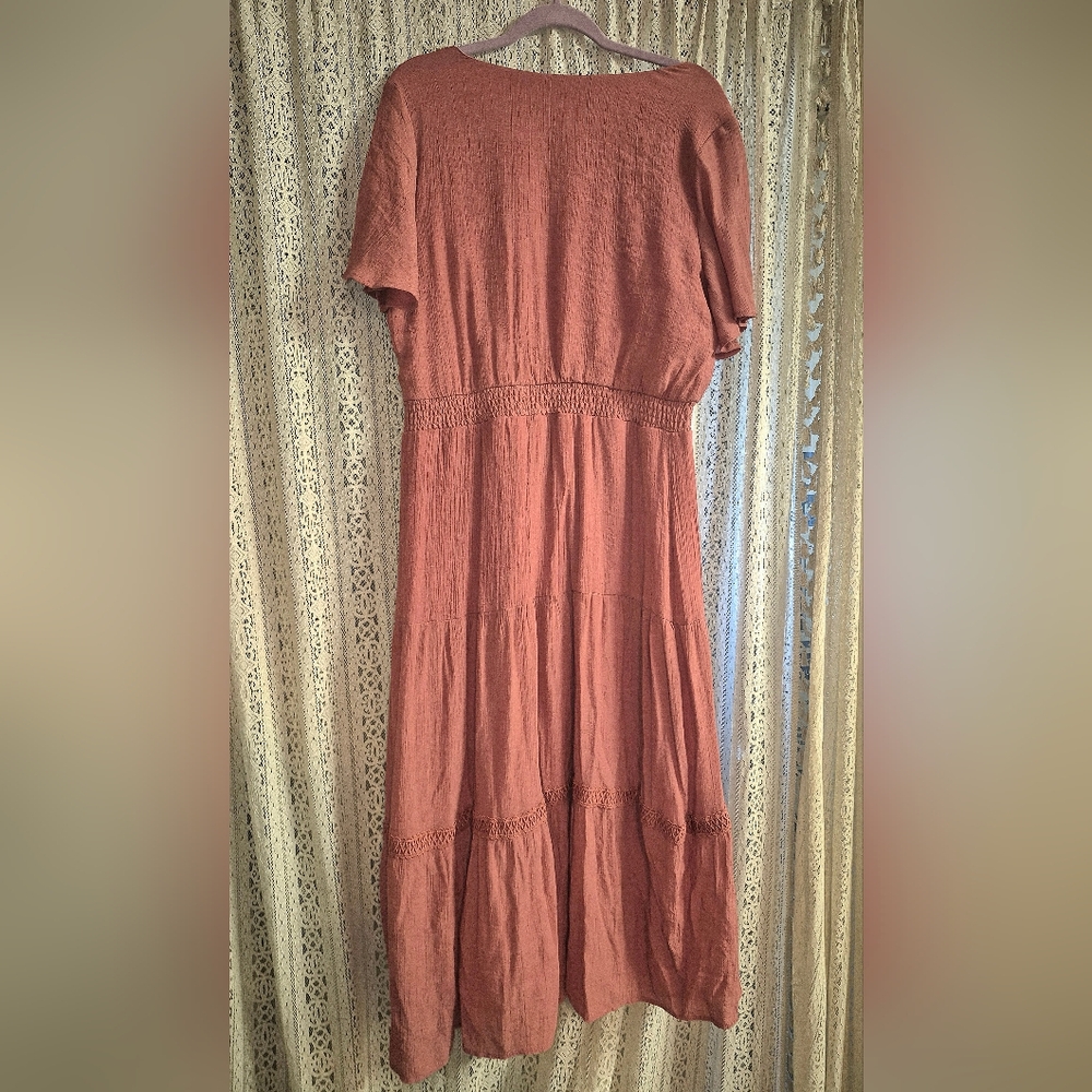 Luxology Terracotta Midi Dress - Picture 2 of 3